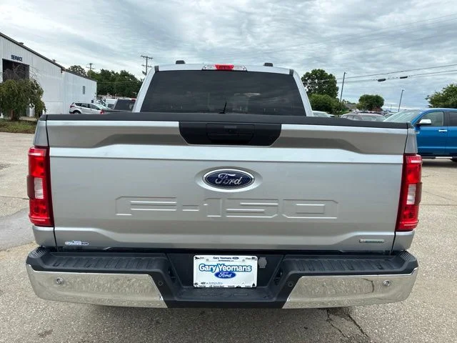Certified Used 2023 Iconic Silver Metallic Ford XLT image 7