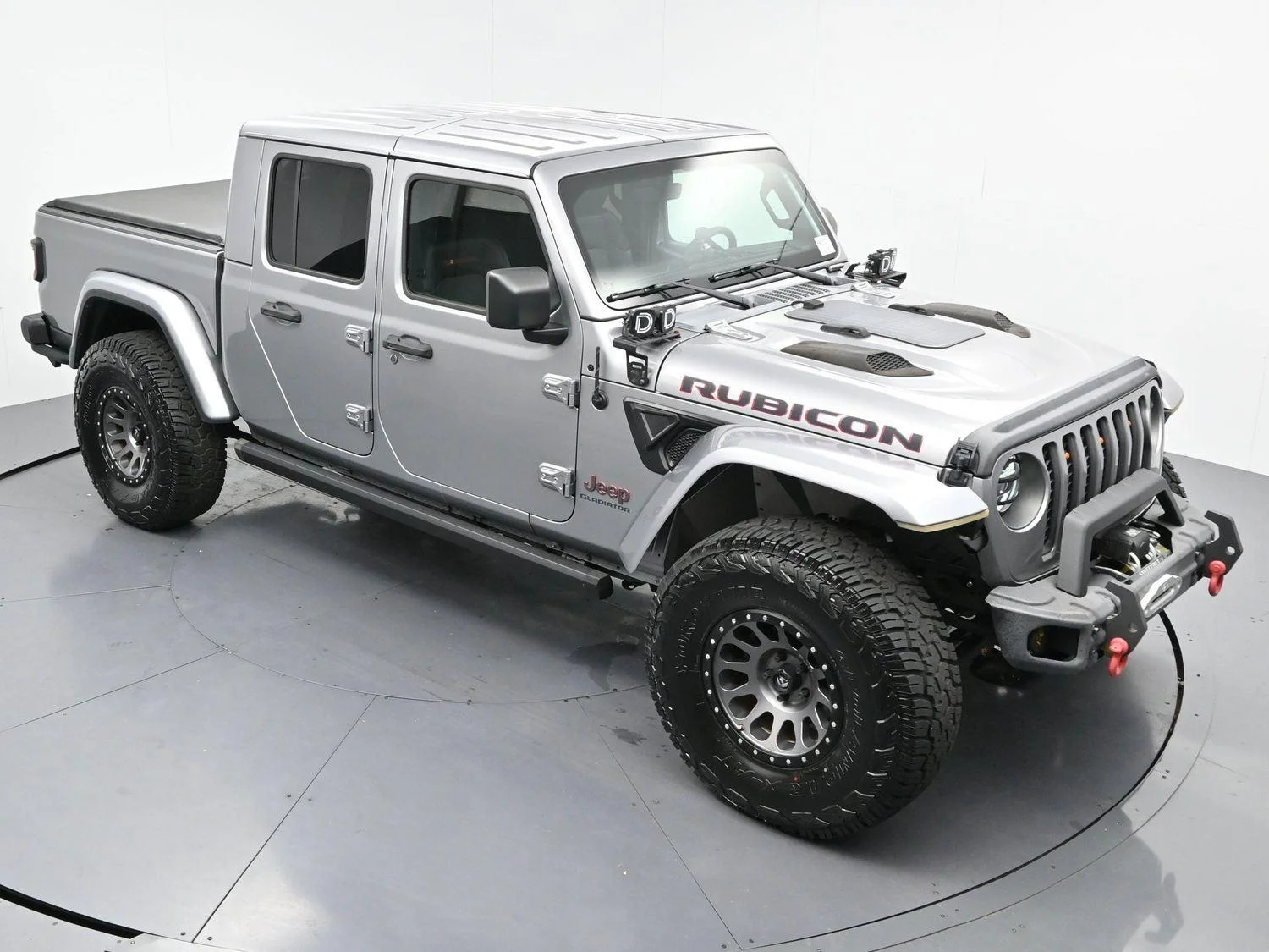 Used 2020 Billet Silver Metallic Clearcoat Jeep Rubicon image 41