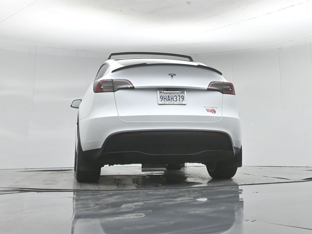 Used 2023 White Tesla Long Range image 46
