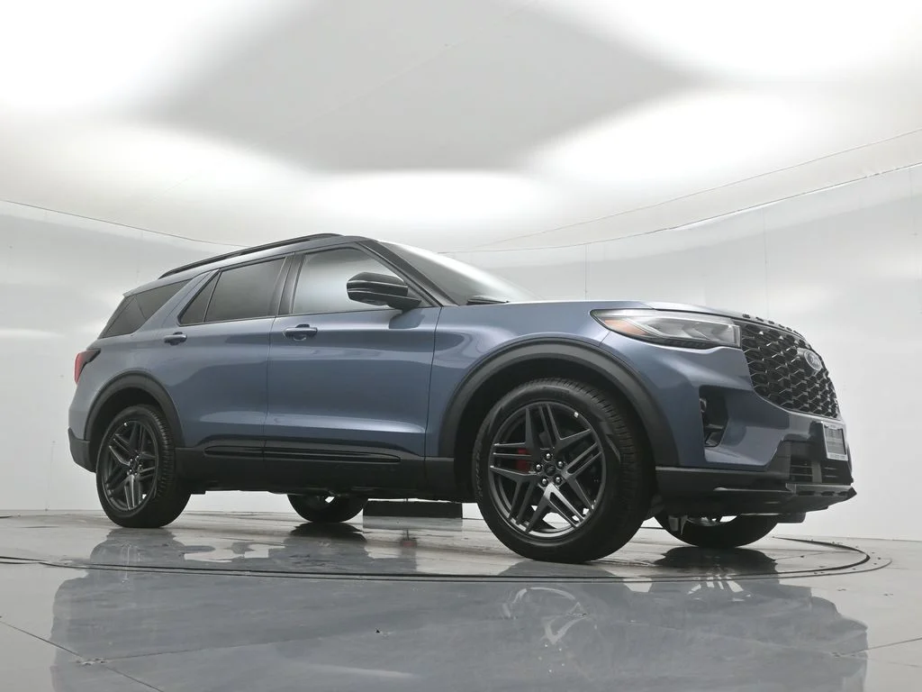 New 2026 Vapor Blue Metallic Ford ST image 3