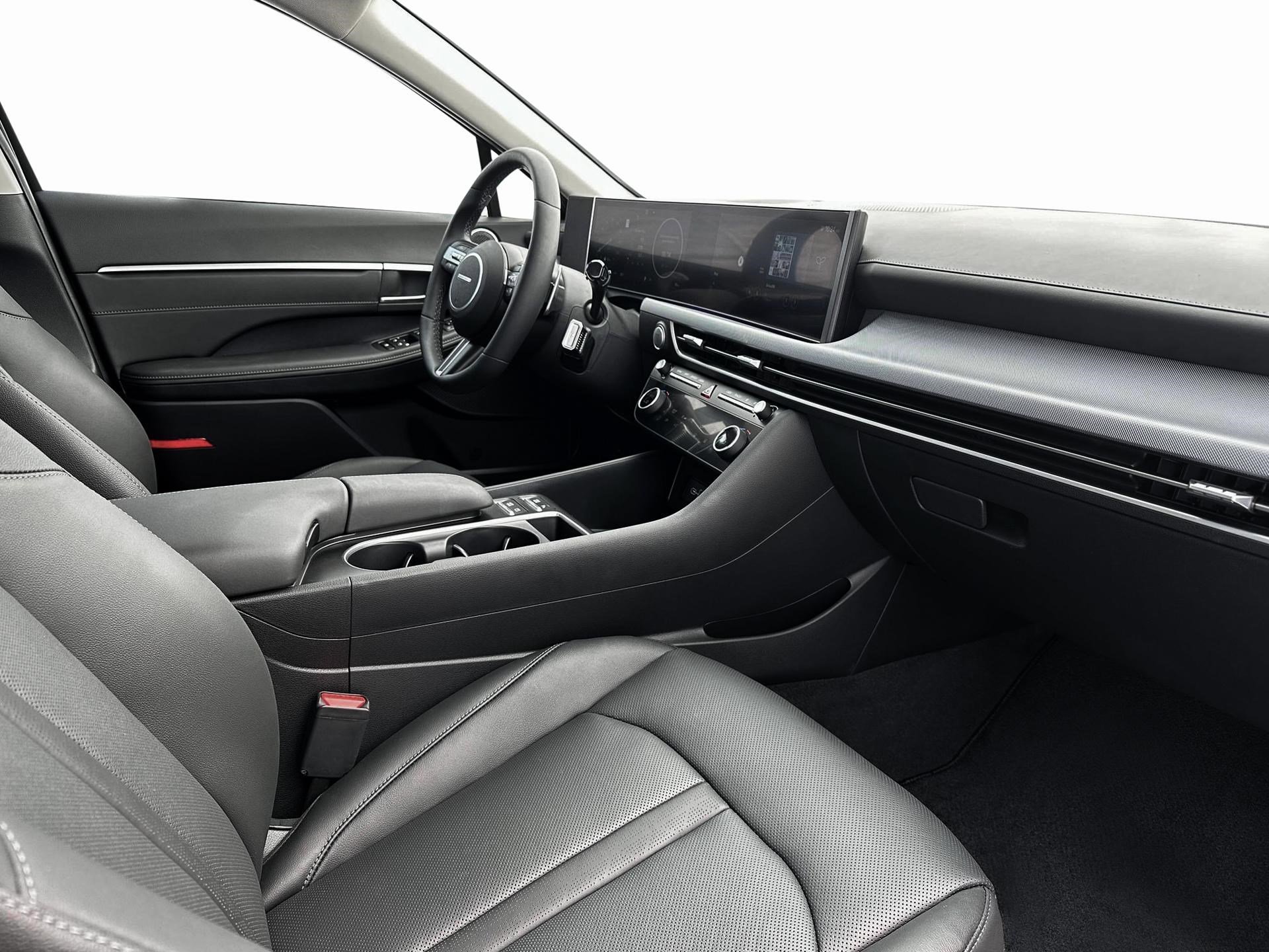 2025 Hyundai Sonata Hybrid Limited - Photo 16