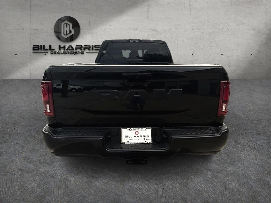New 2026 Diamond Black Crystal Pearl-Coat Exterior Paint RAM Limited image 7