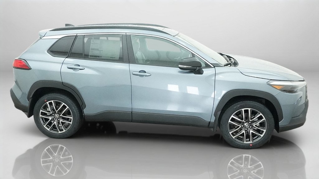 New 2026 Celestite Toyota XLE image 7