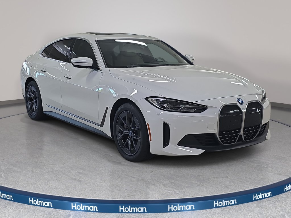 Certified Used 2024 Alpine White BMW eDrive35 image 4