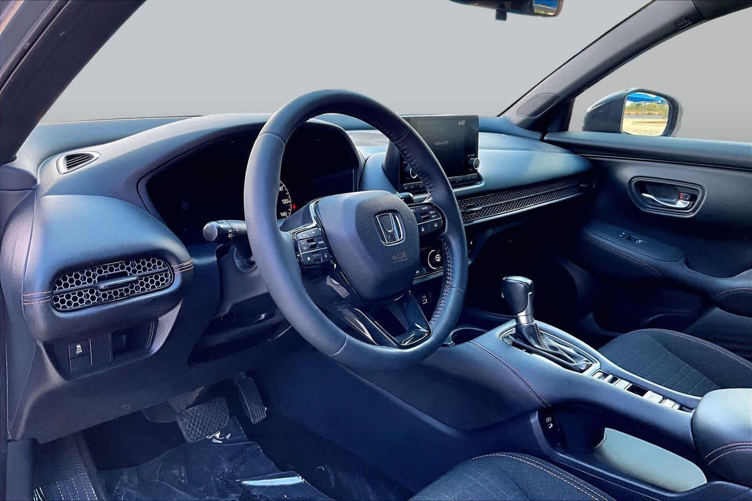 Used 2024 Urban Gray Pearl Honda Sport image 17