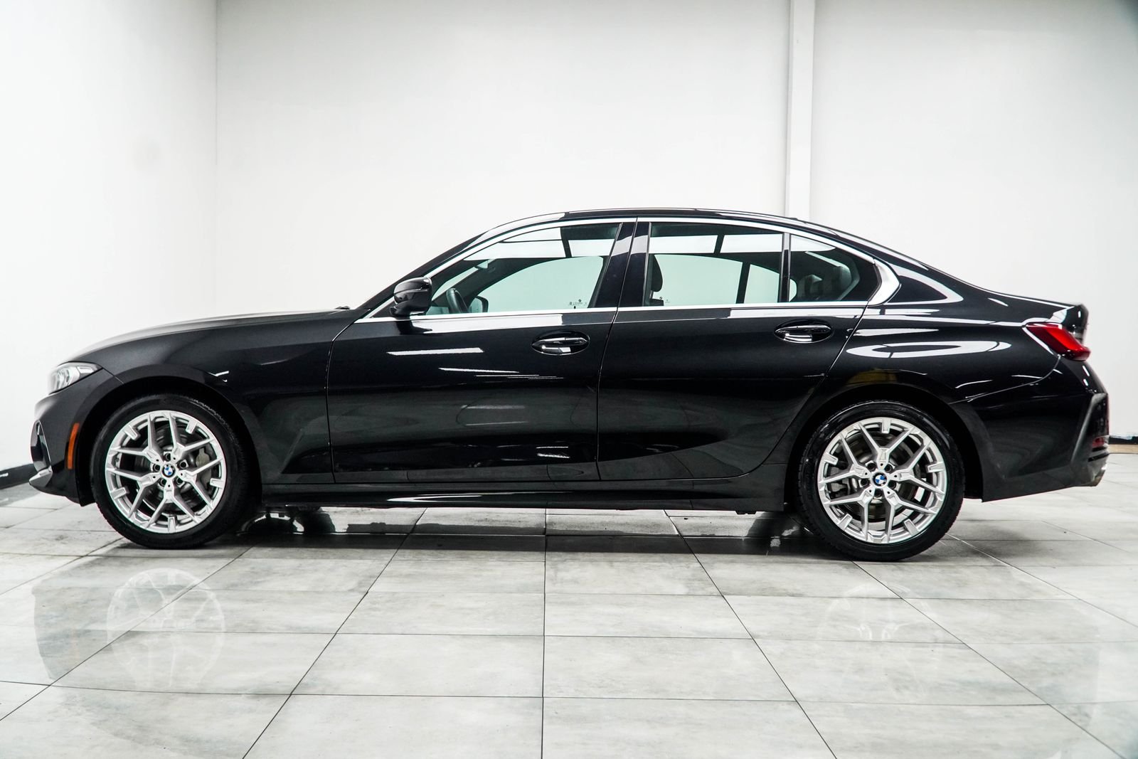 Used 2025 Black BMW 330i xDrive image 9