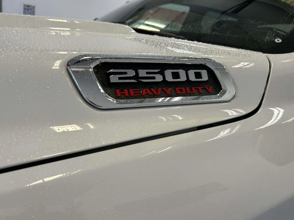 Used 2024 White Ram Big Horn image 9