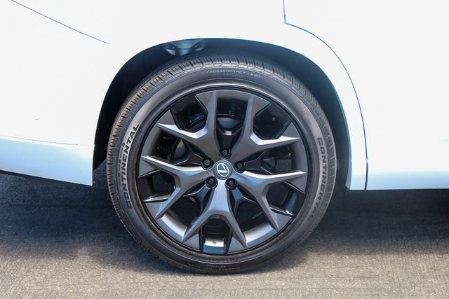 New 2026 Wind Chill Pearl Lexus TX 500h F SPORT PERFORMANCE LUXURY AWD image 9