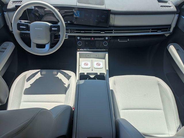 New 2026 White Hyundai SE image 16