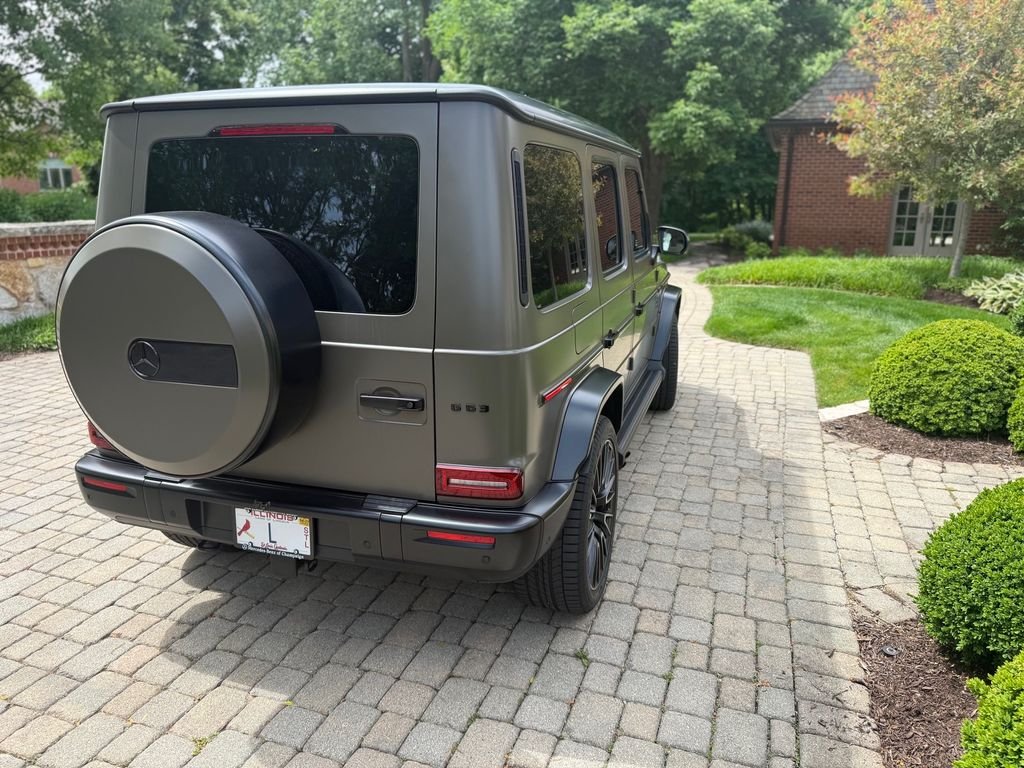 Used 2025 Green Mercedes-Benz G 63 AMG® image 11