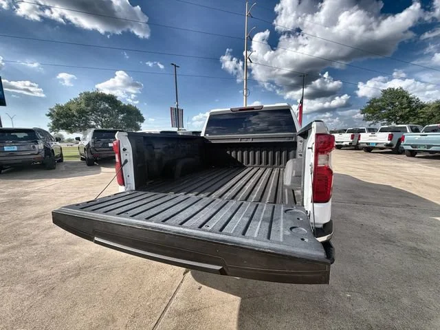 Used 2023 Summit White Chevrolet LT image 25