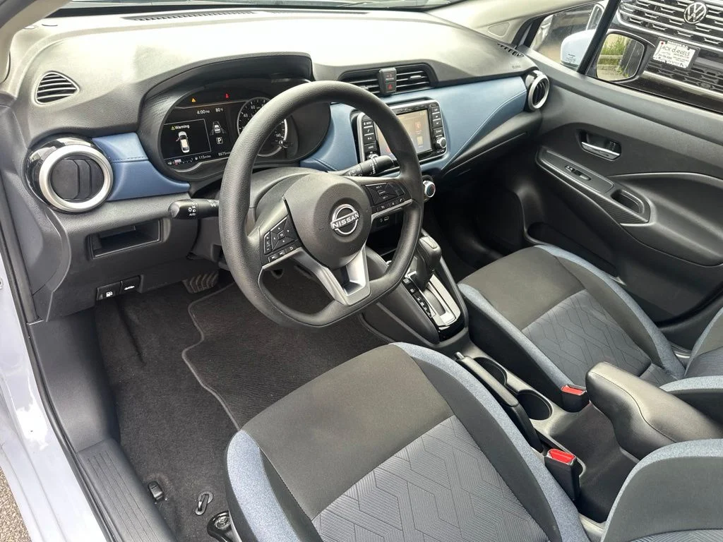 Used 2025 Gray Nissan 1.6 SV image 8