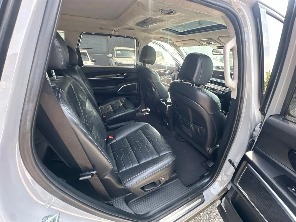 Used 2022 Gray Kia SX image 31