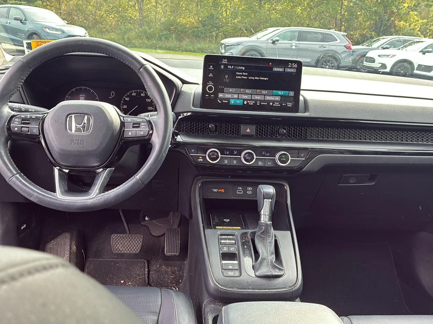 Used 2024 Canyon River Blue Metallic Honda EX-L image 18