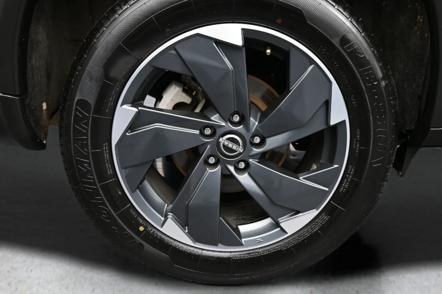 Used 2025 Black Nissan SV image 23