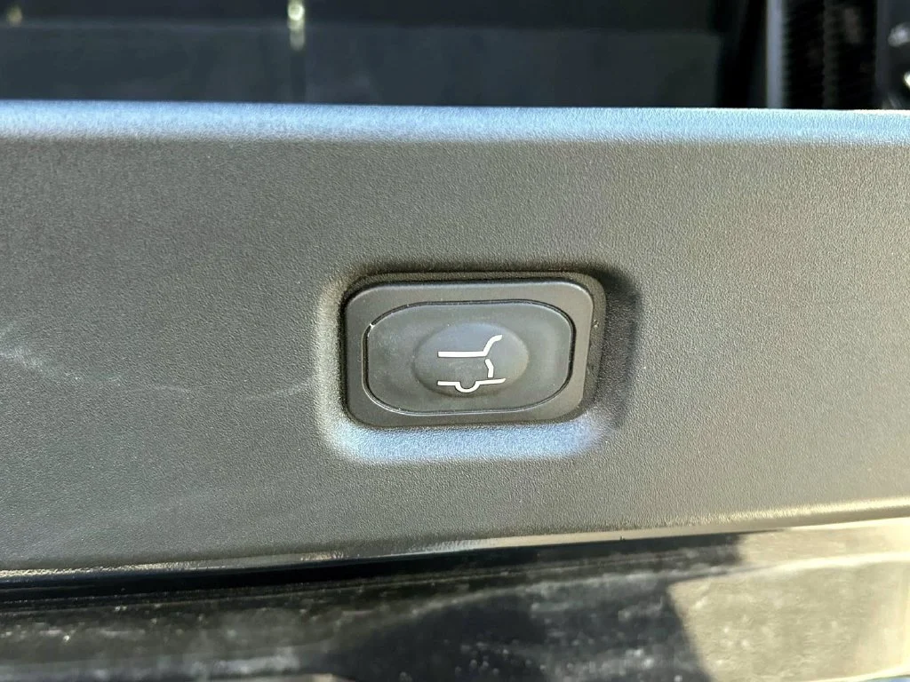 Used 2027 Black Metallic Ford Tremor image 13