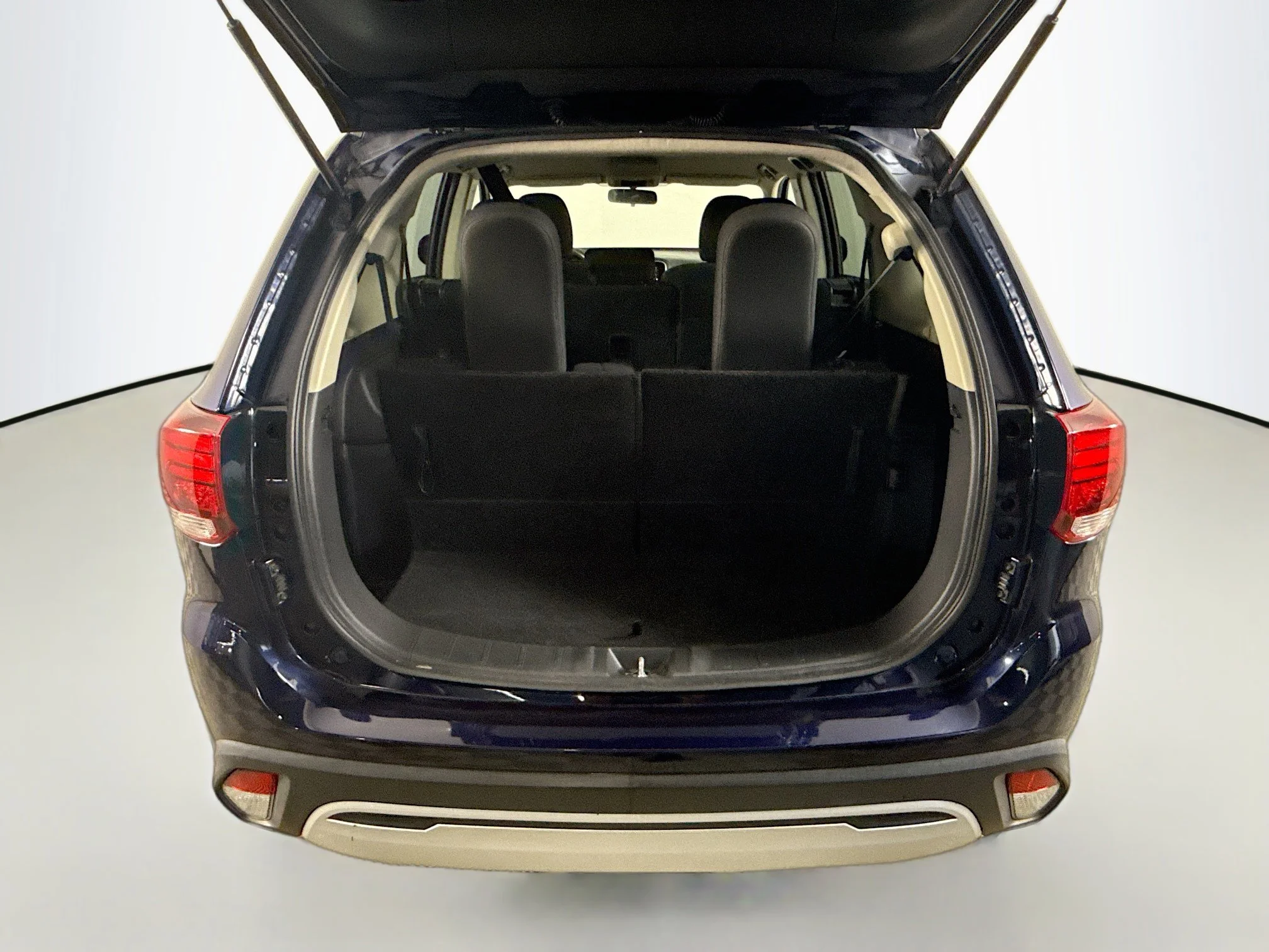 Used 2020 Cosmic Blue Metallic Mitsubishi ES image 30