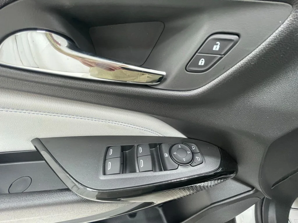 2026 Chevrolet Trax LT - Photo 11