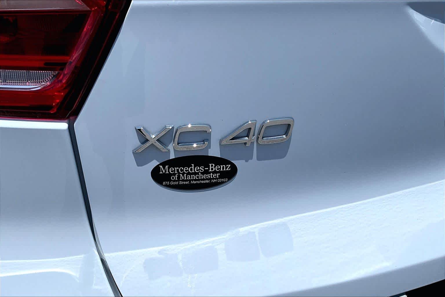 Used 2024 Cloud Blue Volvo Plus Bright Theme image 32