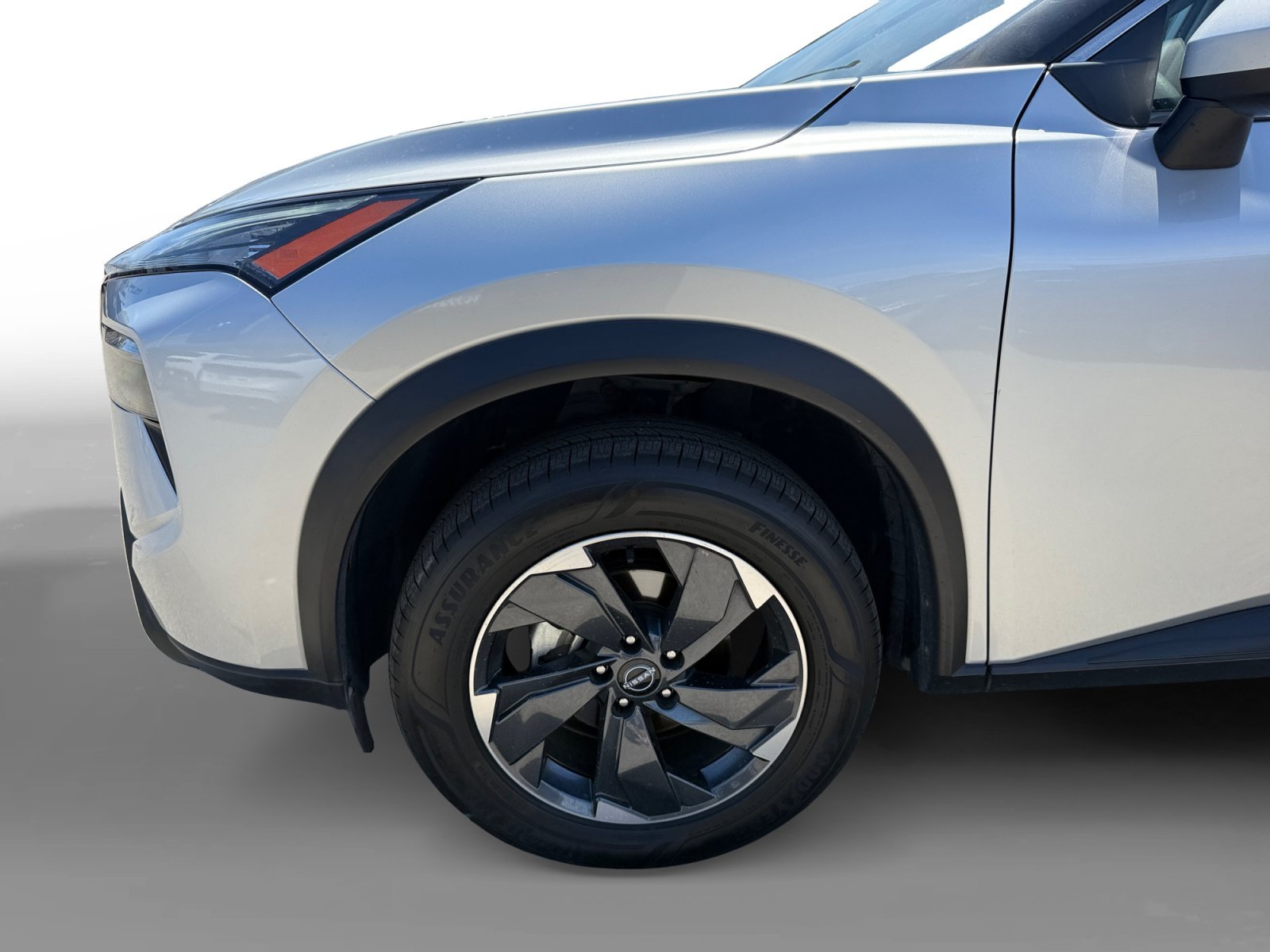 Used 2024 Brilliant Silver Metallic Nissan SV image 9