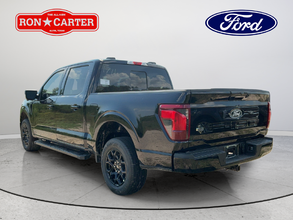 New 2026 Black Ford XLT image 4