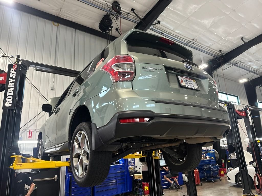 Used 2015 Jasmine Green Metallic Subaru 2.5i Touring image 10