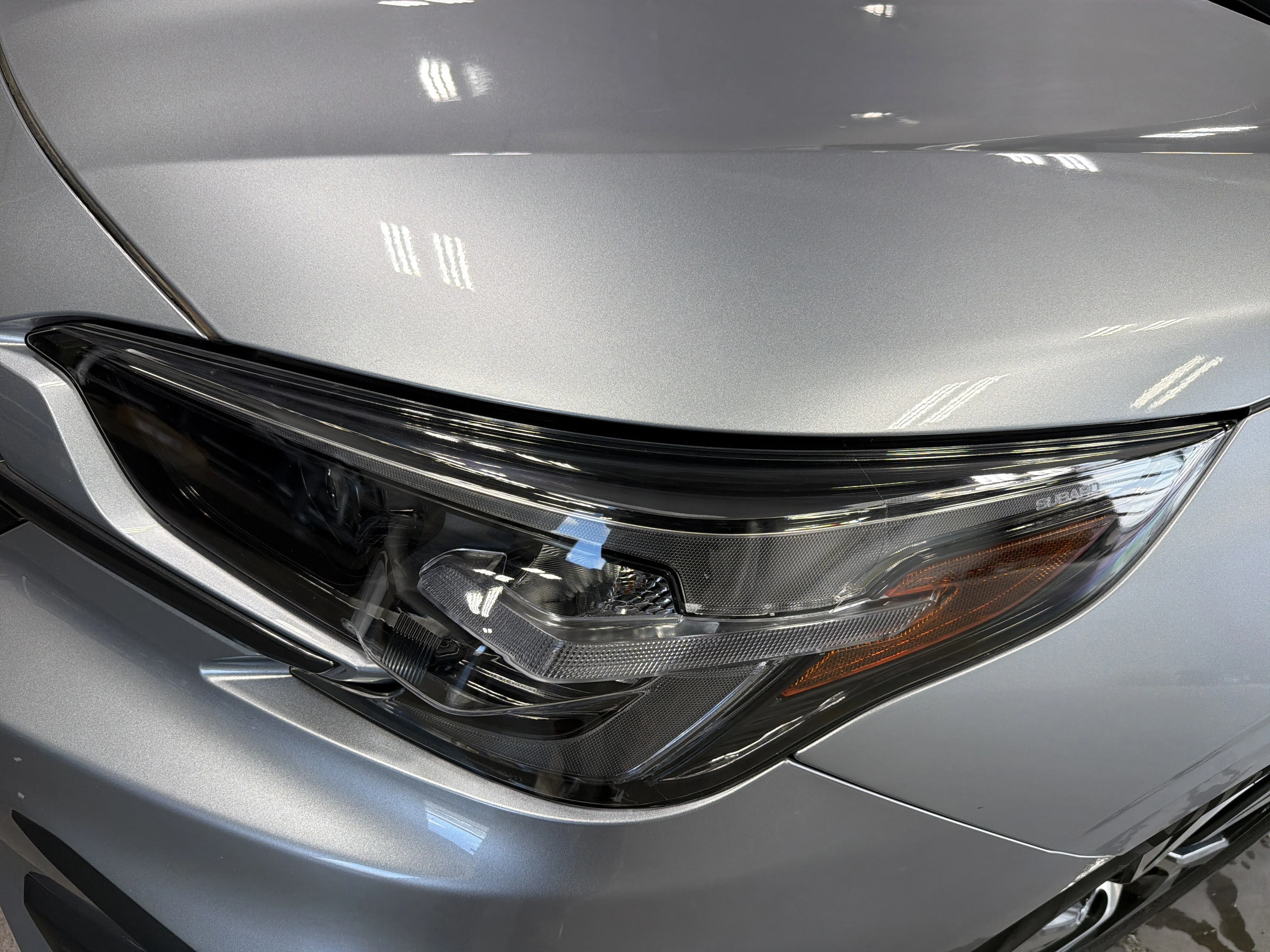 Certified Used 2025 Ice Silver Metallic Subaru Premium image 16