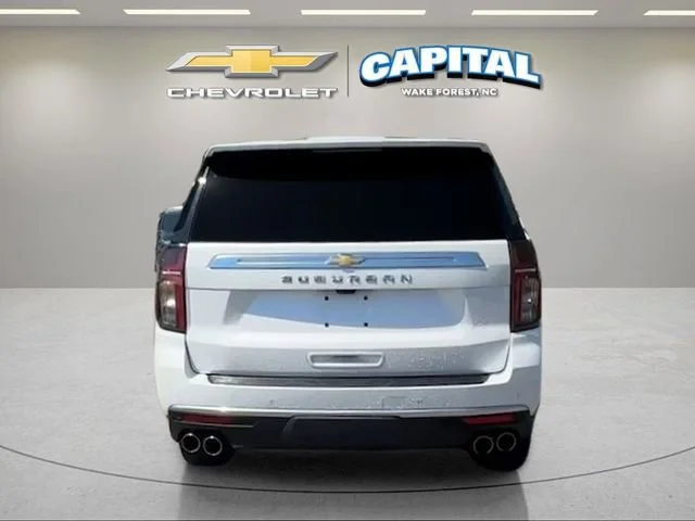 Used 2024 Iridescent Pearl Tricoat Chevrolet High Country image 4