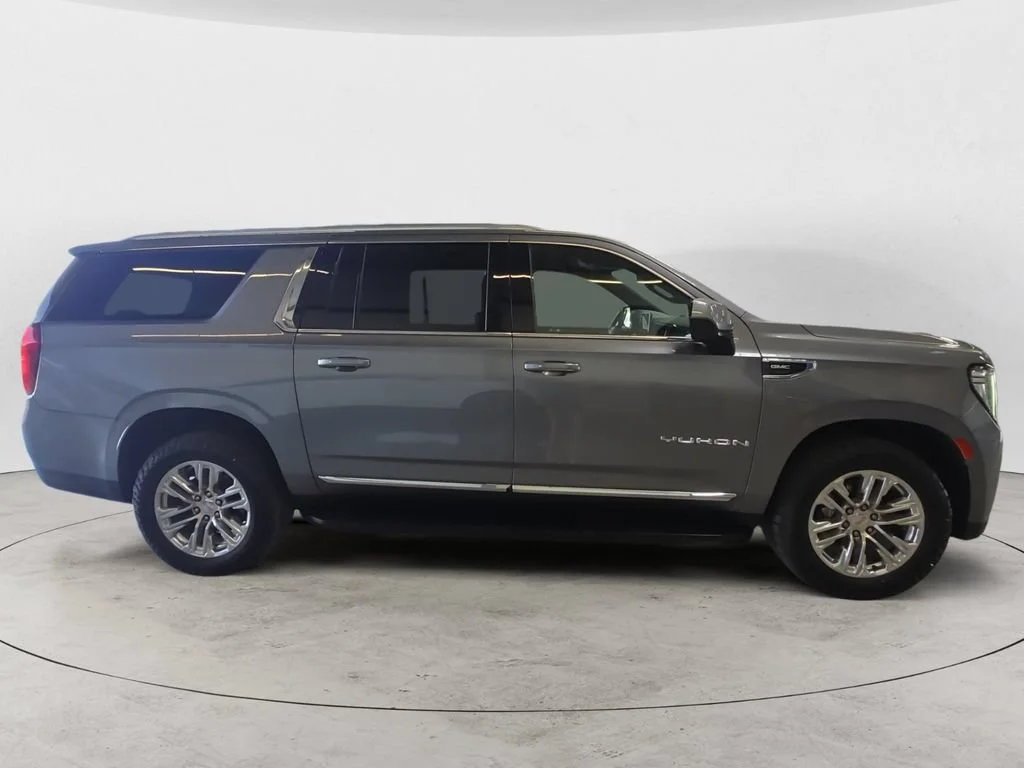 Used 2021 SATIN STEEL METALLIC GMC SLT image 4
