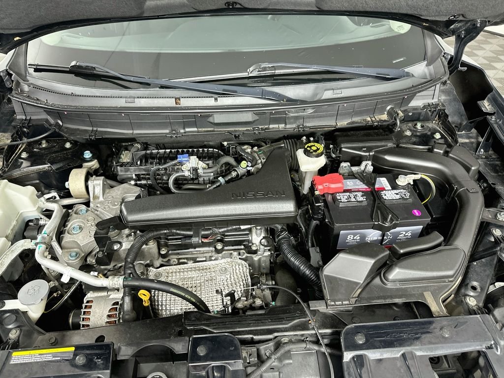 Used 2016 Magnetic Black Nissan SV image 30