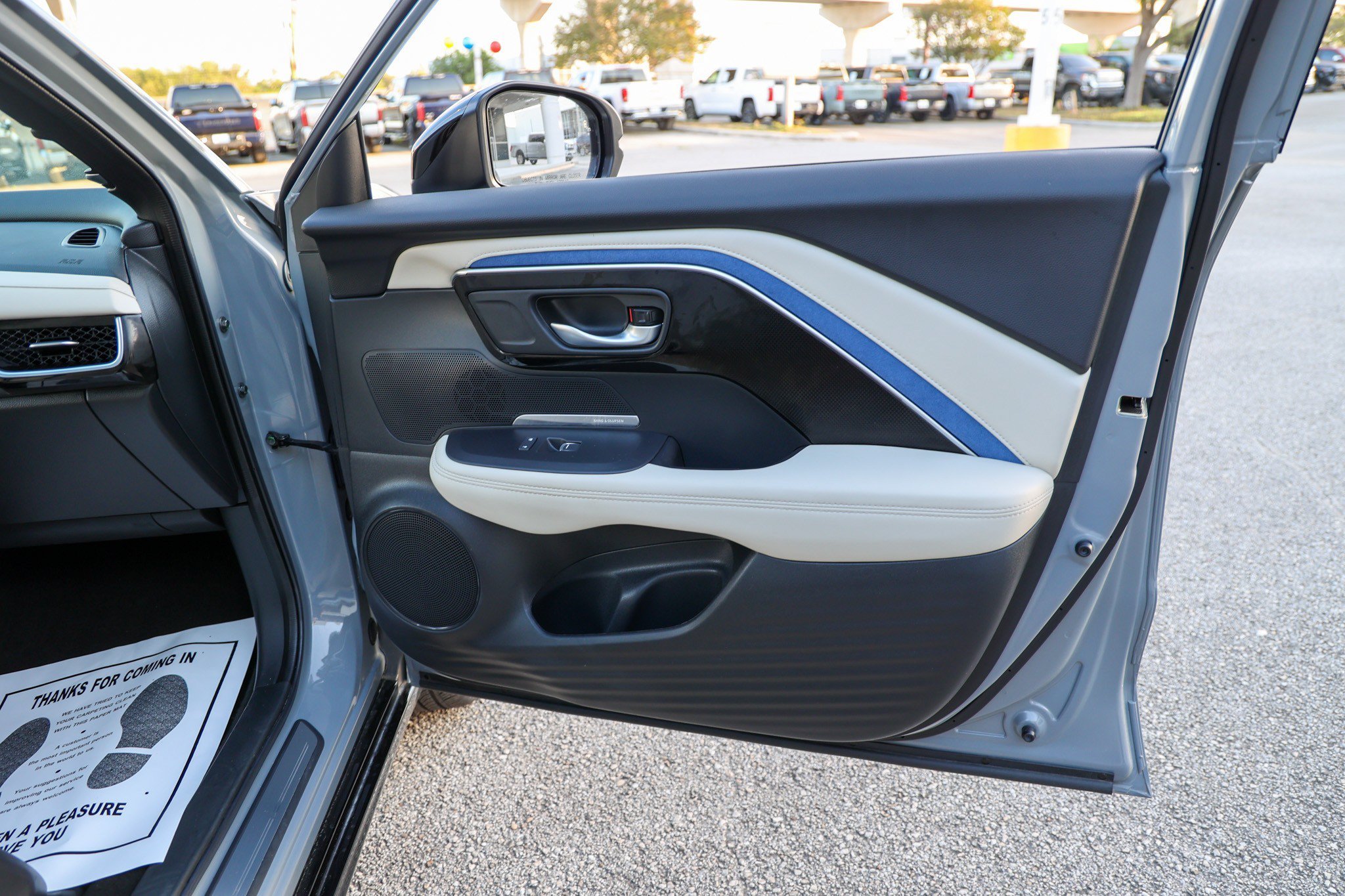 Used 2025 Gray Acura w/A-Spec Advance Package image 40