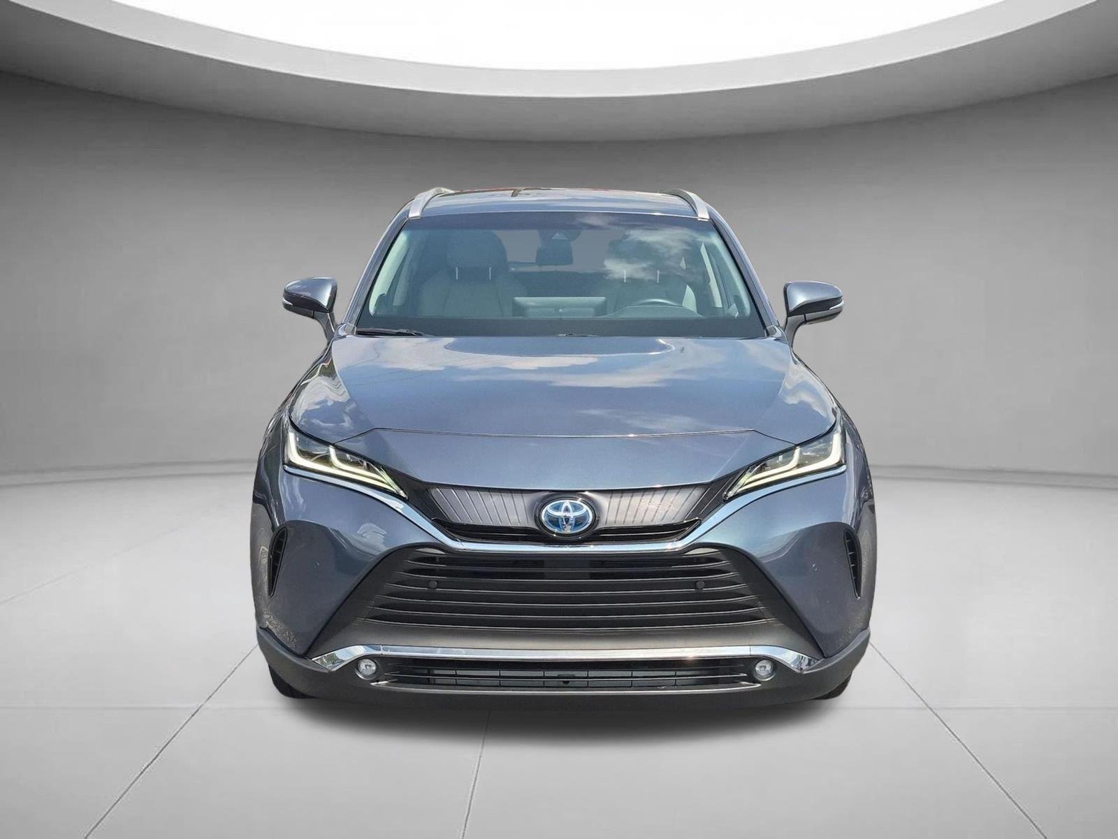 Used 2024 Coastal Gray Metallic Toyota XLE image 8
