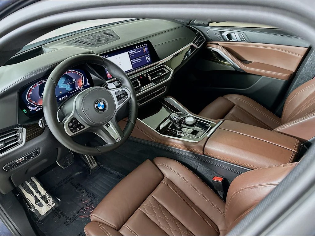 Used 2020 Arctic Gray Metallic BMW M50i image 11