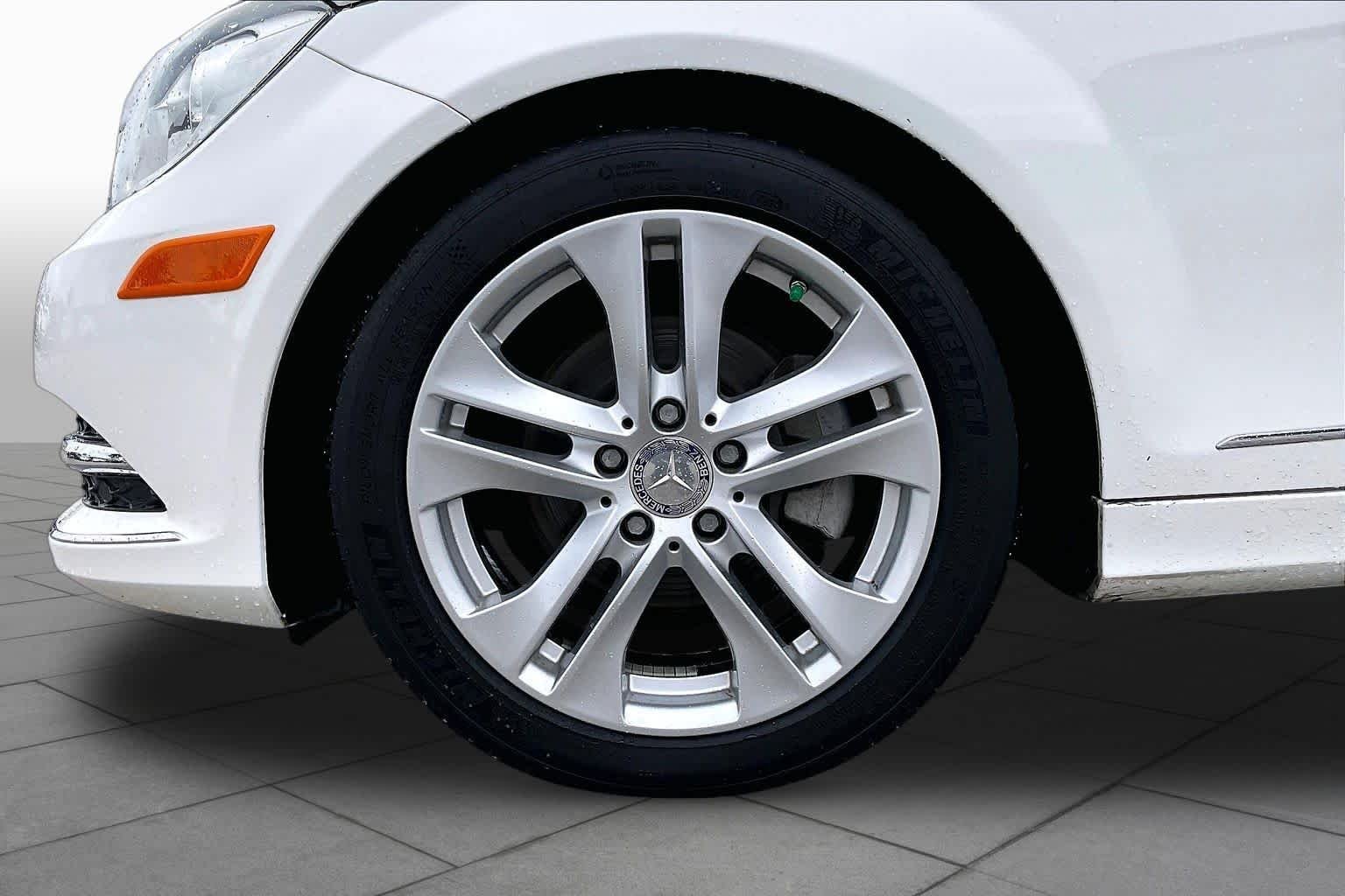 Used 2013 Polar White Mercedes-Benz C 250 Luxury image 10
