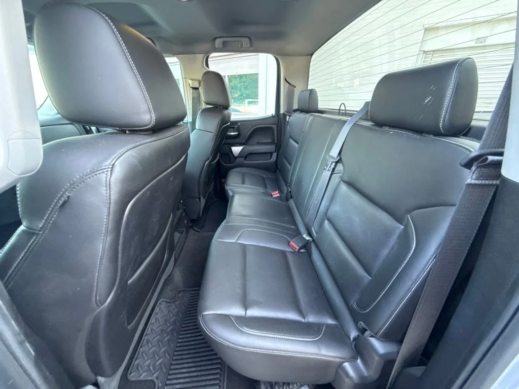 Used 2015 Silver Chevrolet LT image 46