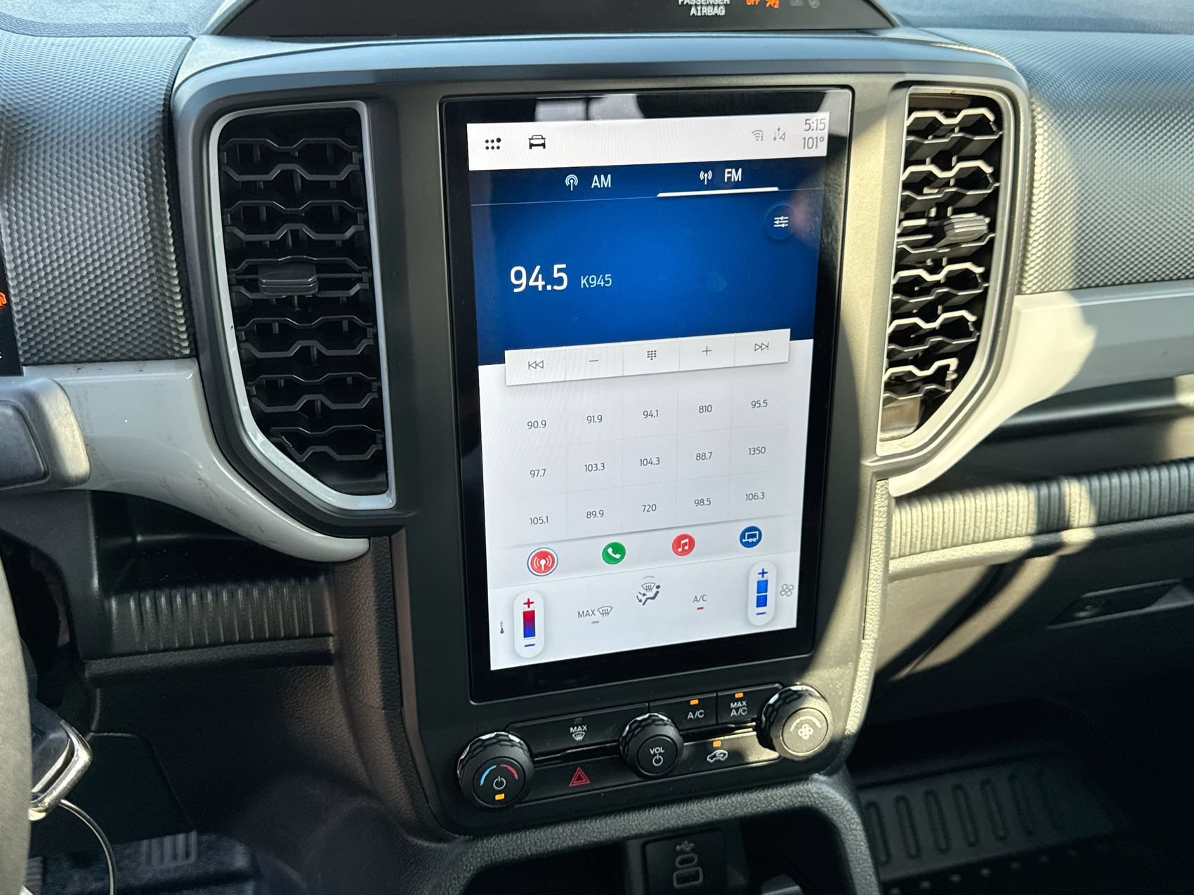 Used 2024 Oxford White Ford XL image 16