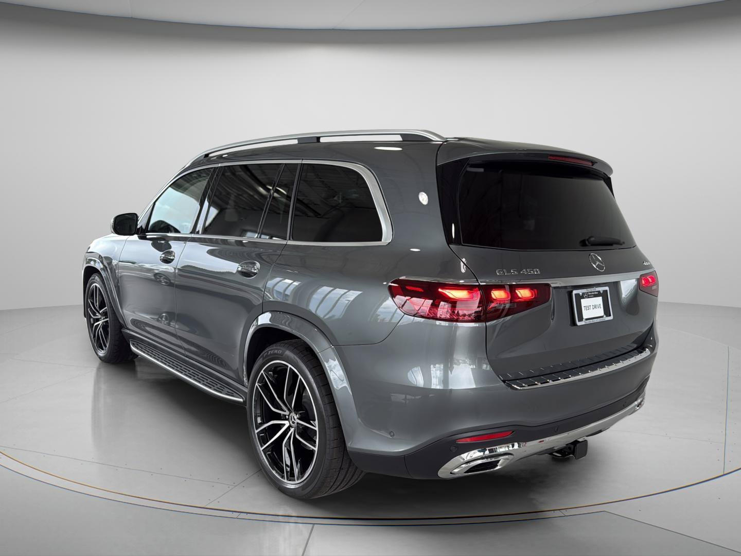 Certified Used 2026 Selenite Grey Metallic Mercedes-Benz GLS 450 image 6