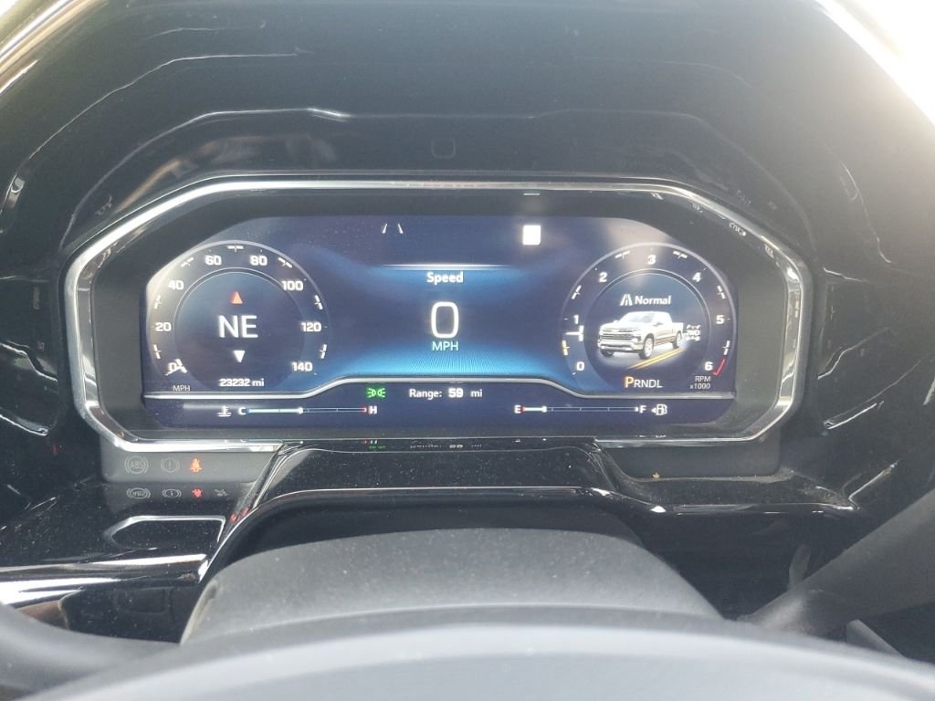 Used 2023 Gray Chevrolet LT image 20