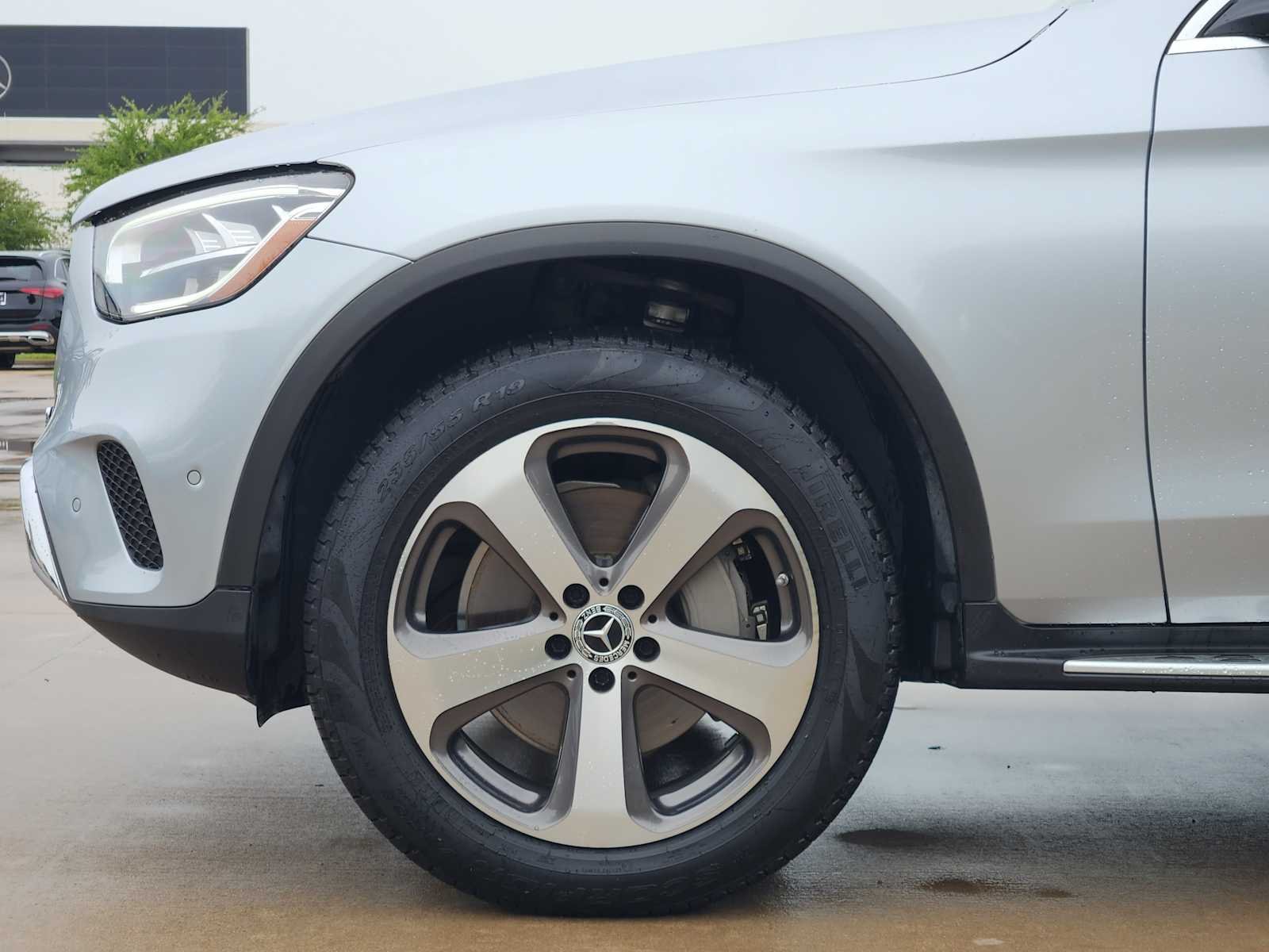 Certified Used 2021 Cirrus Silver Metallic Mercedes-Benz GLC 300 image 7
