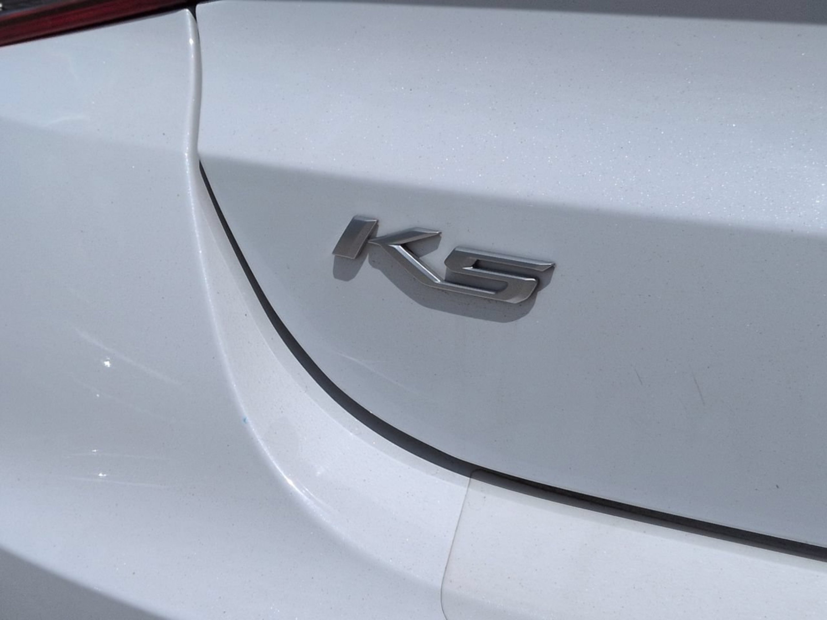 Certified Used 2022 Glacial White Pearl Kia GT-Line image 32