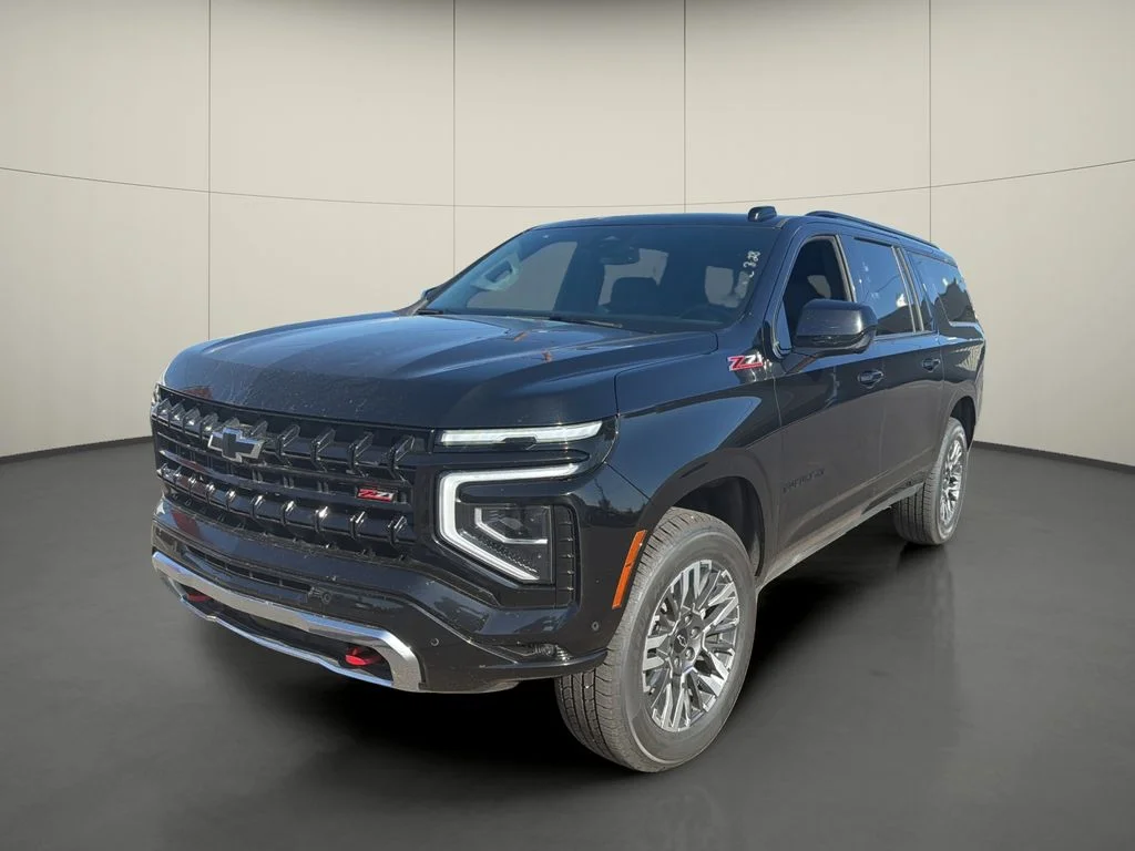 Used 2025 Black Chevrolet Z71 image 3