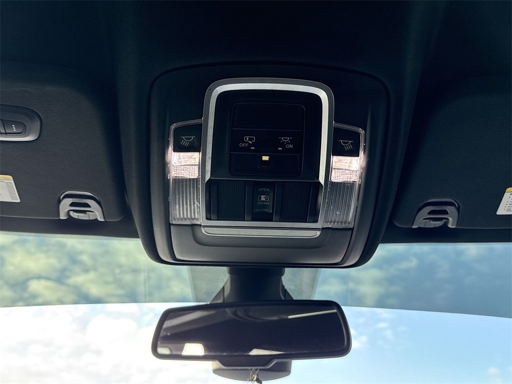 2019 RAM 1500 - Image 20