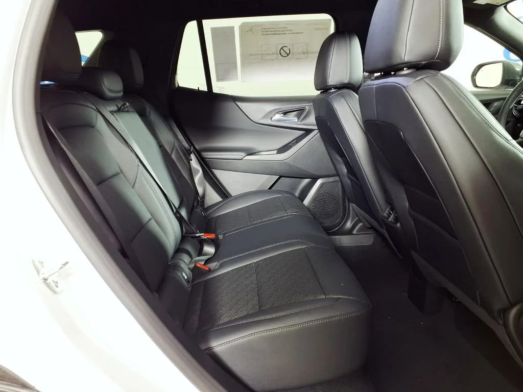 New 2026 Summit White Chevrolet LT image 10