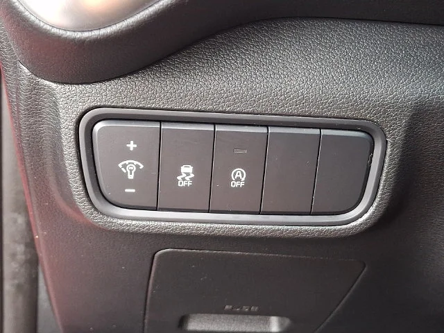 Certified Used 2023 Red Kia LX image 25