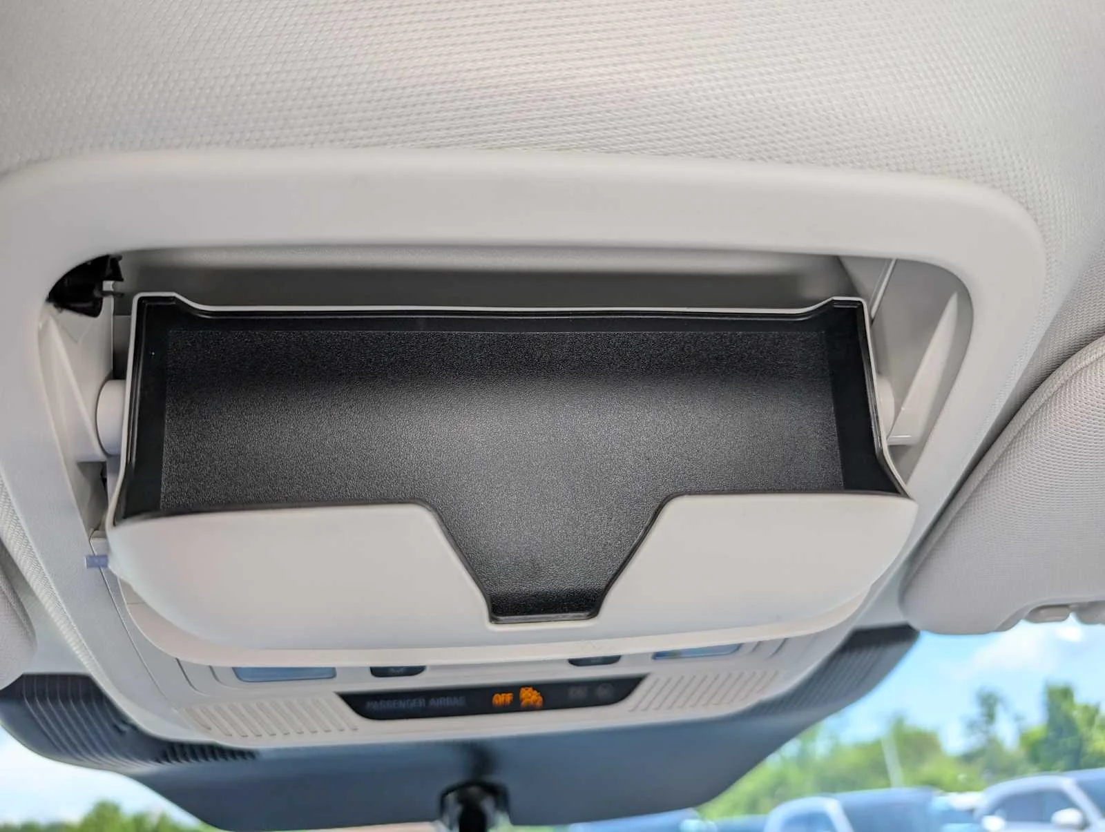 New 2026 Carbonized Gray Metallic Ford Active image 28