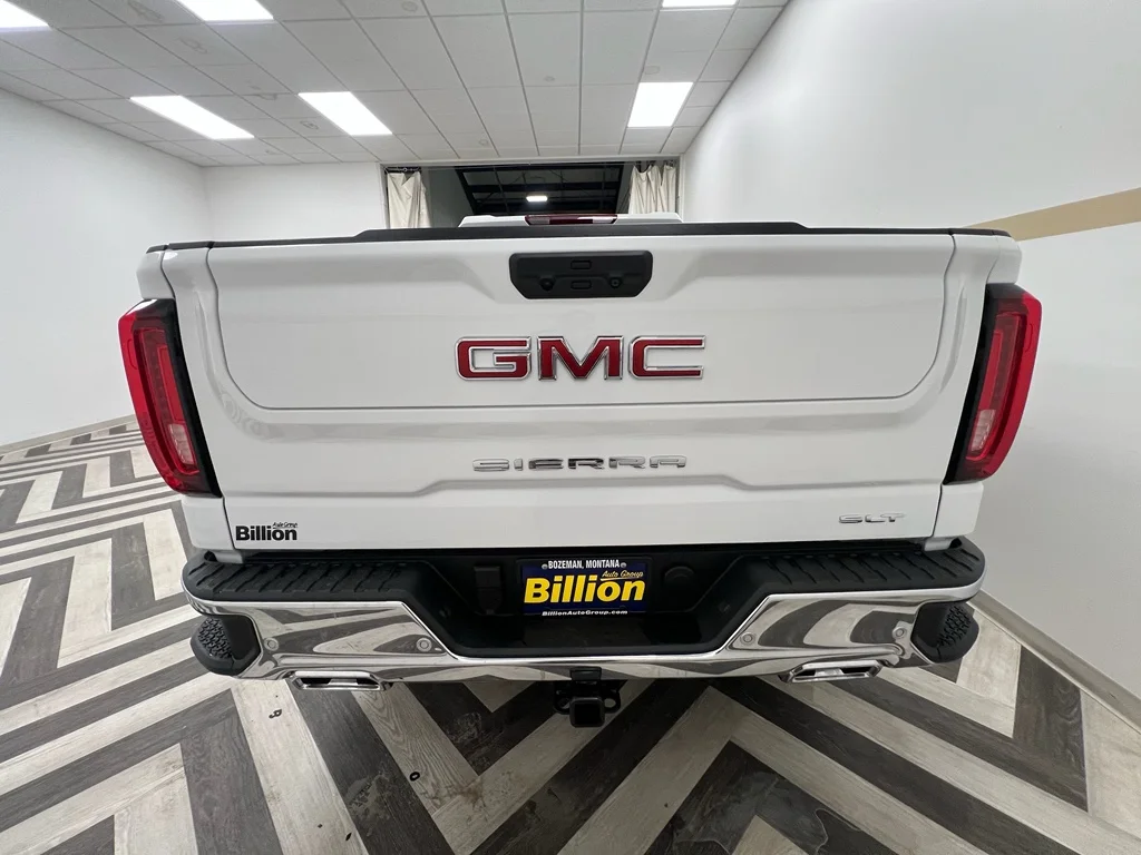 2026 GMC Sierra 1500 SLT - Photo 15