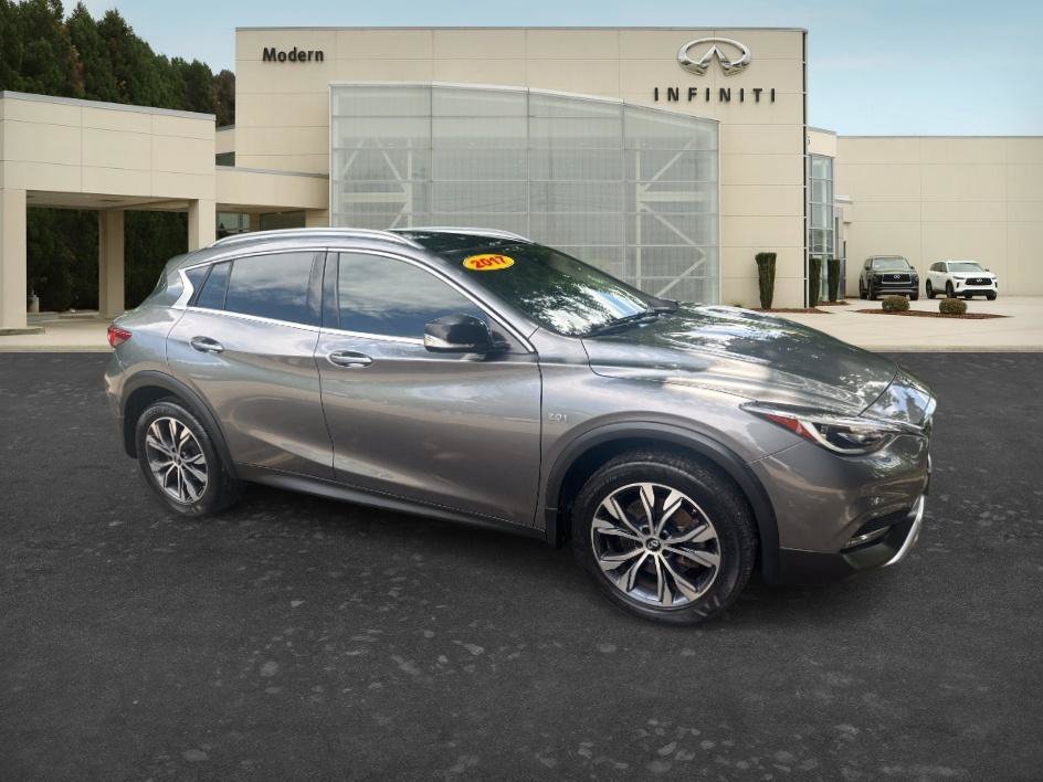 Used 2017 Graphite Shadow INFINITI Premium image 3