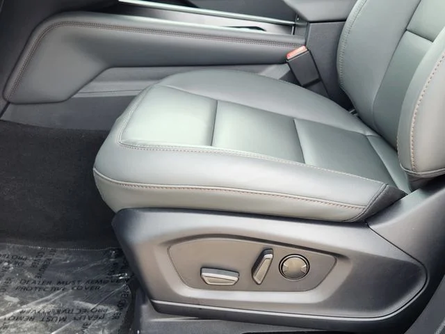 New 2026 Carbonized Gray Metallic Ford Active image 24
