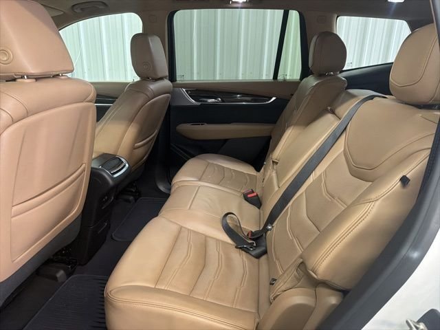 Used 2020 Crystal White Tricoat Cadillac Premium Luxury image 14