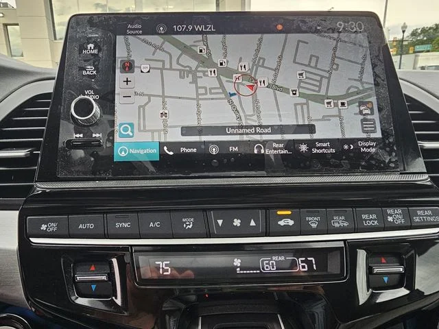 2025 Honda Odyssey Touring - Photo 35